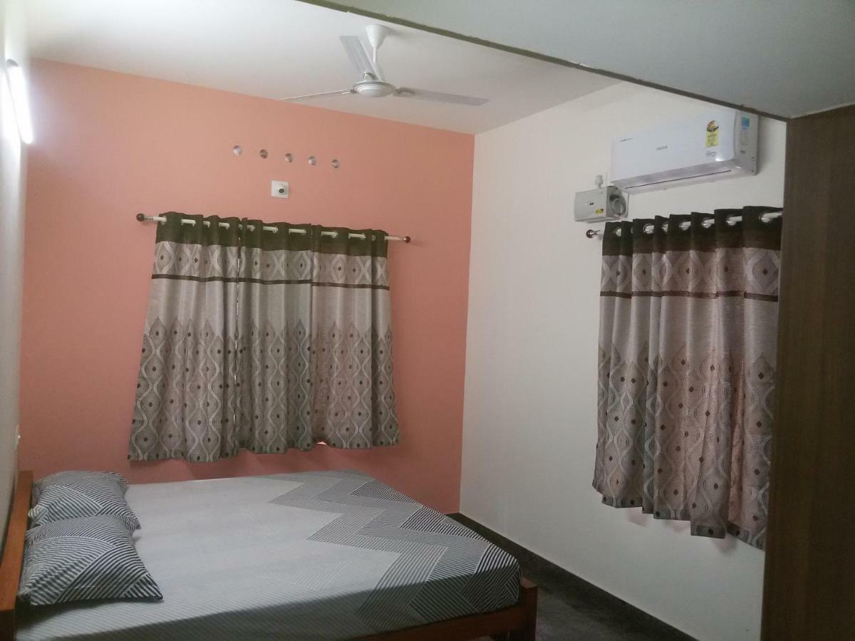 Olive Inn Apartment Alwaye Екстер'єр фото