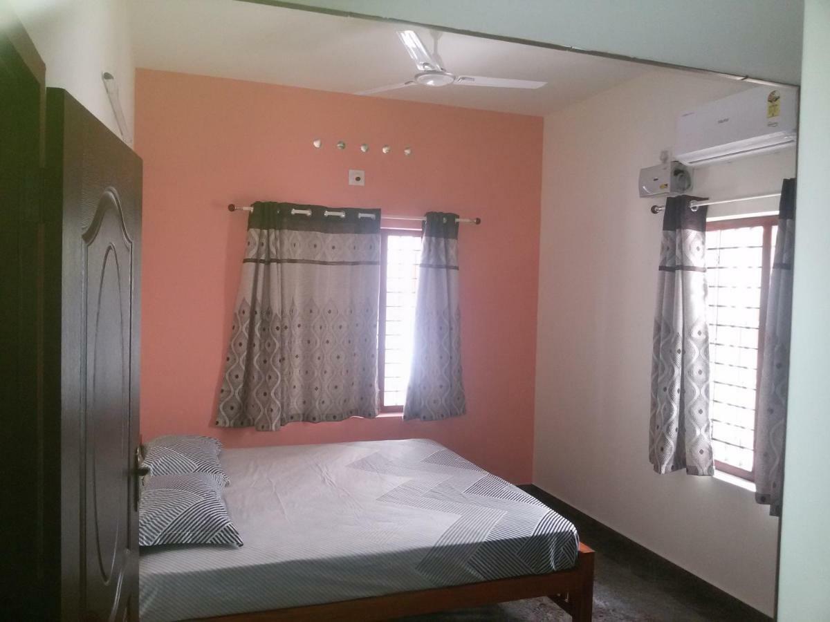 Olive Inn Apartment Alwaye Екстер'єр фото